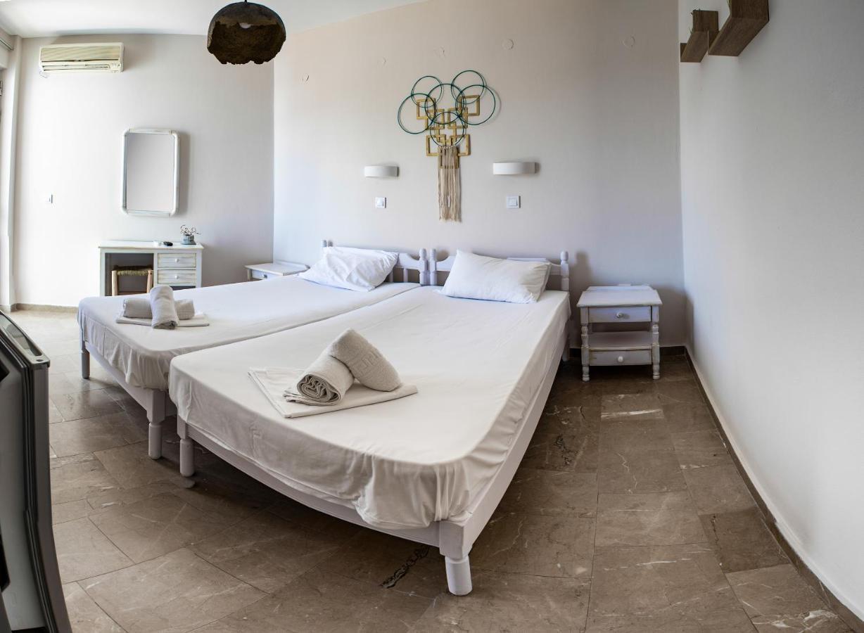 Bob'S Apartments Толо Екстер'єр фото